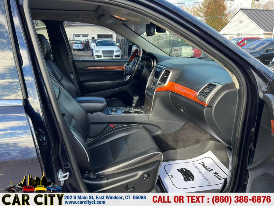 2011 Jeep Grand Cherokee 4WD 4dr Overland, available for sale in East Windsor, Connecticut | Car City LLC. East Windsor, Connecticut 2011 Jeep Grand Cherokee 4WD 4dr Overland, available for sale in East Windsor, Connecticut | Car City LLC. East Windsor, Connecticut