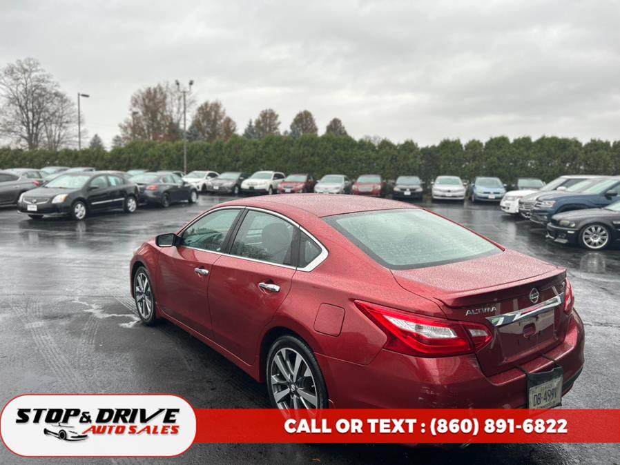 2016 Nissan Altima 4dr Sdn I4 2.5 SR, available for sale in East Windsor, Connecticut | Stop & Drive Auto Sales. East Windsor, Connecticut 2016 Nissan Altima 4dr Sdn I4 2.5 SR, available for sale in East Windsor, Connecticut | Stop & Drive Auto Sales. East Windsor, Connecticut