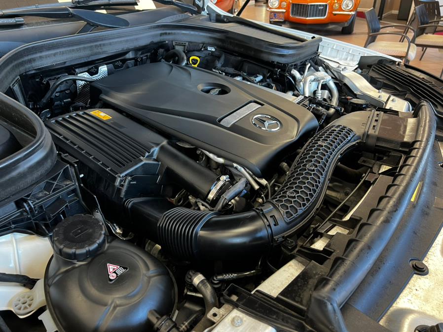 Used Mercedes-Benz GLC GLC 300 4MATIC SUV 2019 | Power Motors East. Massapequa Park, New York Used Mercedes-Benz GLC GLC 300 4MATIC SUV 2019 | Power Motors East. Massapequa Park, New York