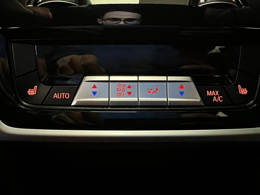 Used BMW X6 M50i Sports Activity Coupe 2021 | Power Motors East. Massapequa Park, New York Used BMW X6 M50i Sports Activity Coupe 2021 | Power Motors East. Massapequa Park, New York
