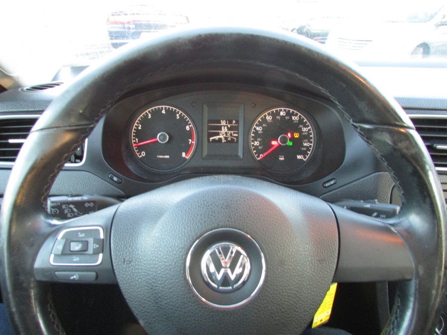 2011 Volkswagen Jetta Sedan 4dr Auto SE PZEV, available for sale in East Windsor, Connecticut | United Auto Sales of E Windsor, Inc. East Windsor, Connecticut 2011 Volkswagen Jetta Sedan 4dr Auto SE PZEV, available for sale in East Windsor, Connecticut | United Auto Sales of E Windsor, Inc. East Windsor, Connecticut