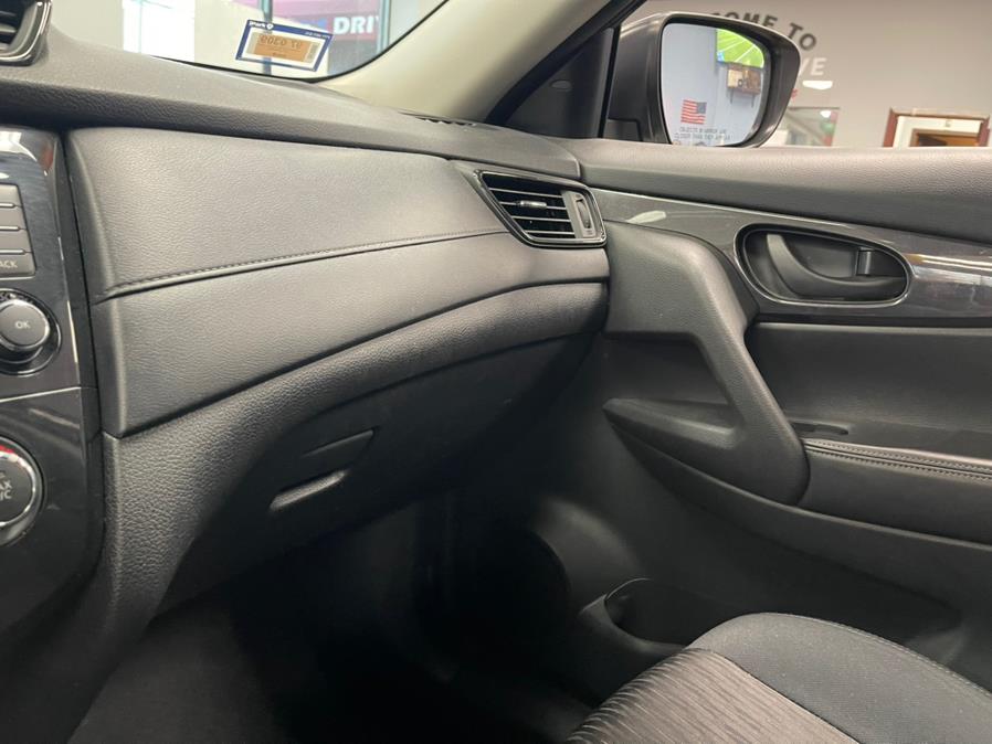 2019 Nissan Rogue AWD SL, available for sale in Inwood, New York | 5 Towns Drive. Inwood, New York 2019 Nissan Rogue AWD SL, available for sale in Inwood, New York | 5 Towns Drive. Inwood, New York