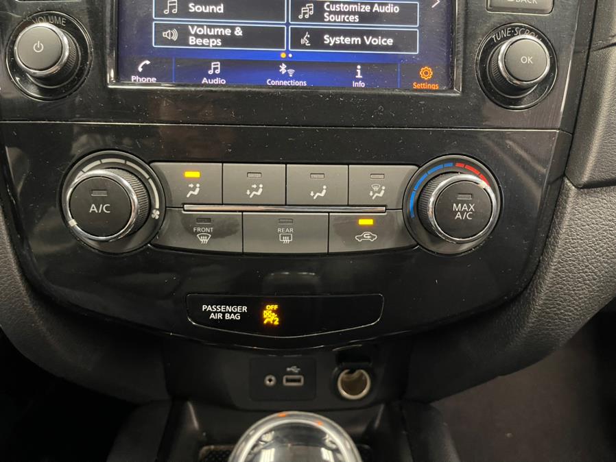 2019 Nissan Rogue AWD SL, available for sale in Inwood, New York | 5 Towns Drive. Inwood, New York 2019 Nissan Rogue AWD SL, available for sale in Inwood, New York | 5 Towns Drive. Inwood, New York