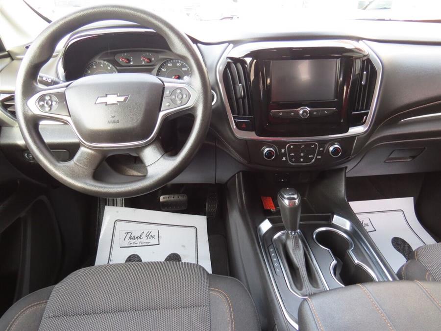 Used Chevrolet Traverse LS 4x4 4dr SUV w/1FL 2018 | Lake City Exports Inc. Auburn, Maine Used Chevrolet Traverse LS 4x4 4dr SUV w/1FL 2018 | Lake City Exports Inc. Auburn, Maine