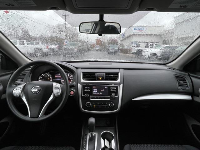 Used Nissan Altima 2.5 S 2017 | Blasius Federal Road. Brookfield, Connecticut Used Nissan Altima 2.5 S 2017 | Blasius Federal Road. Brookfield, Connecticut