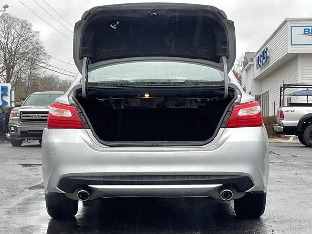 Used Nissan Altima 2.5 S 2017 | Blasius Federal Road. Brookfield, Connecticut Used Nissan Altima 2.5 S 2017 | Blasius Federal Road. Brookfield, Connecticut