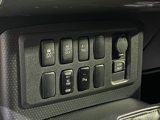 Used Toyota Fj Cruiser 2012 | Queens Auto Mall. Richmond Hill, New York Used Toyota Fj Cruiser 2012 | Queens Auto Mall. Richmond Hill, New York