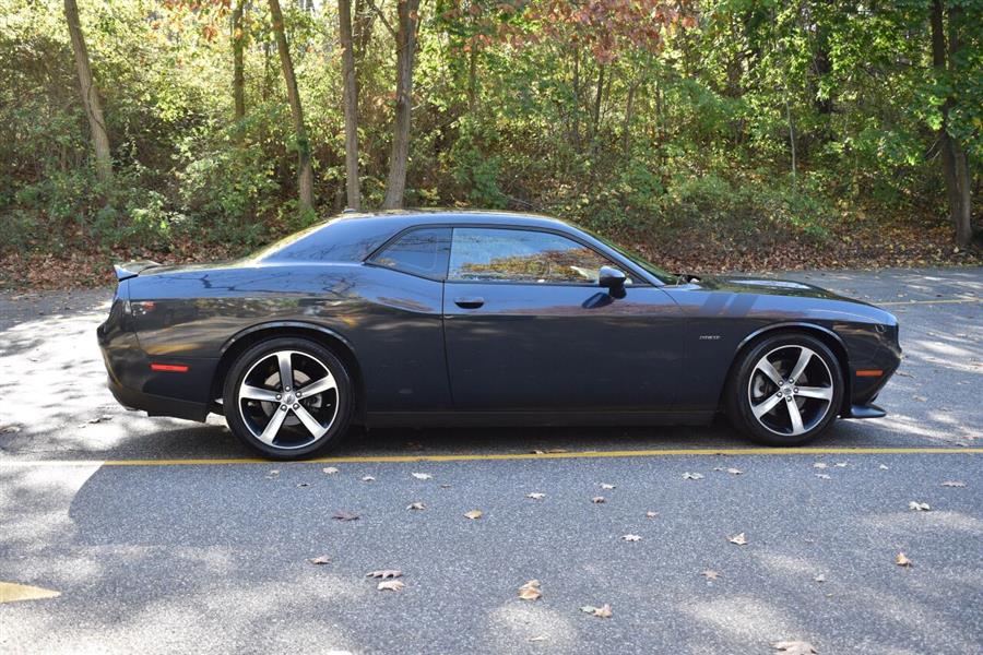 Used Dodge Challenger R/T 2dr Coupe 2019 | Camy Cars. Great Neck, New York Used Dodge Challenger R/T 2dr Coupe 2019 | Camy Cars. Great Neck, New York