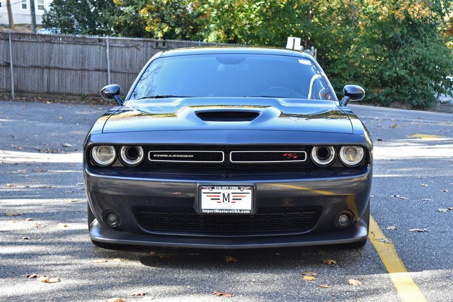 Used Dodge Challenger R/T 2dr Coupe 2019 | Camy Cars. Great Neck, New York Used Dodge Challenger R/T 2dr Coupe 2019 | Camy Cars. Great Neck, New York
