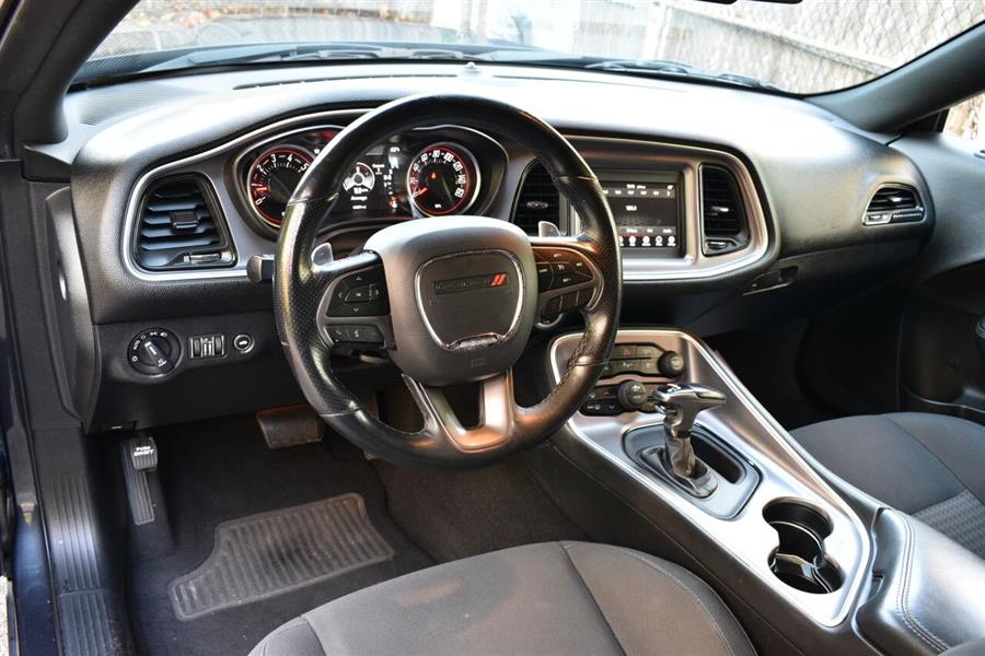 Used Dodge Challenger R/T 2dr Coupe 2019 | Camy Cars. Great Neck, New York Used Dodge Challenger R/T 2dr Coupe 2019 | Camy Cars. Great Neck, New York