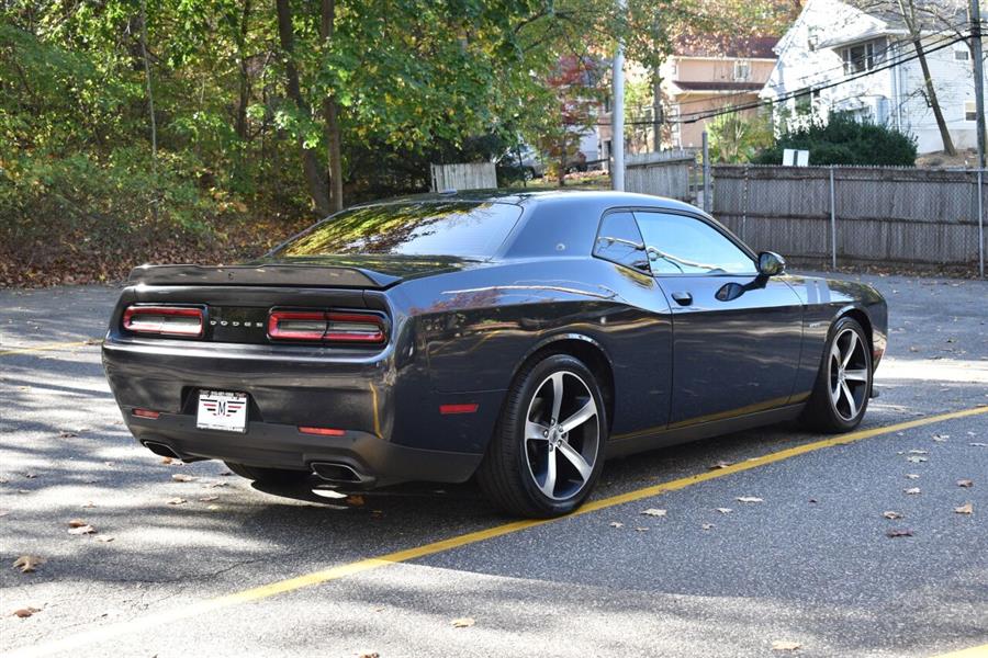 Used Dodge Challenger R/T 2dr Coupe 2019 | Camy Cars. Great Neck, New York Used Dodge Challenger R/T 2dr Coupe 2019 | Camy Cars. Great Neck, New York