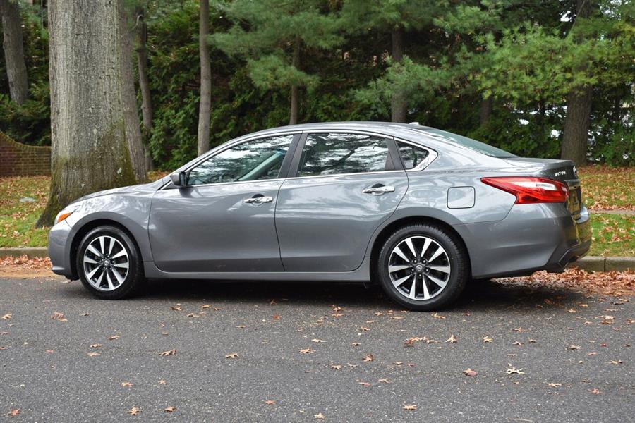 Used Nissan Altima 2.5 SV 2017 | Camy Cars. Great Neck, New York Used Nissan Altima 2.5 SV 2017 | Camy Cars. Great Neck, New York