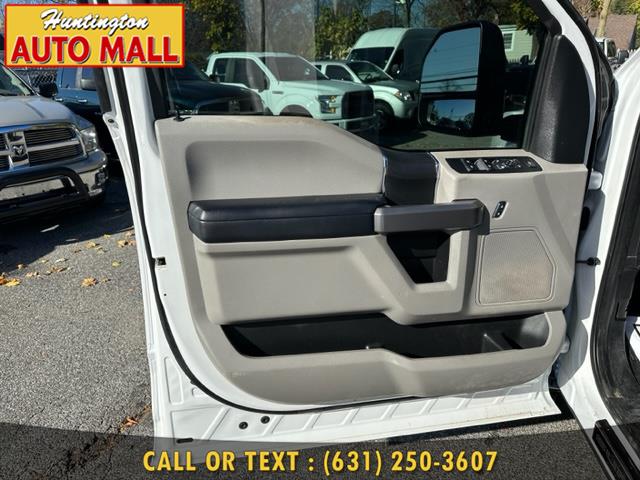 Used Ford Super Duty F-250 SRW XLT 4WD Crew Cab 6.75'' Box 2018 | Huntington Auto Mall. Huntington Station, New York Used Ford Super Duty F-250 SRW XLT 4WD Crew Cab 6.75'' Box 2018 | Huntington Auto Mall. Huntington Station, New York