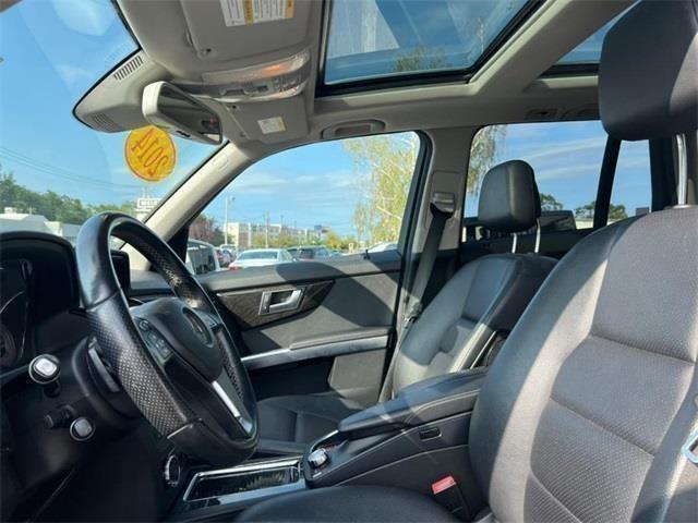 2014 Mercedes-benz Glk GLK 350, available for sale in Stratford, Connecticut | Wiz Leasing Inc. Stratford, Connecticut 2014 Mercedes-benz Glk GLK 350, available for sale in Stratford, Connecticut | Wiz Leasing Inc. Stratford, Connecticut