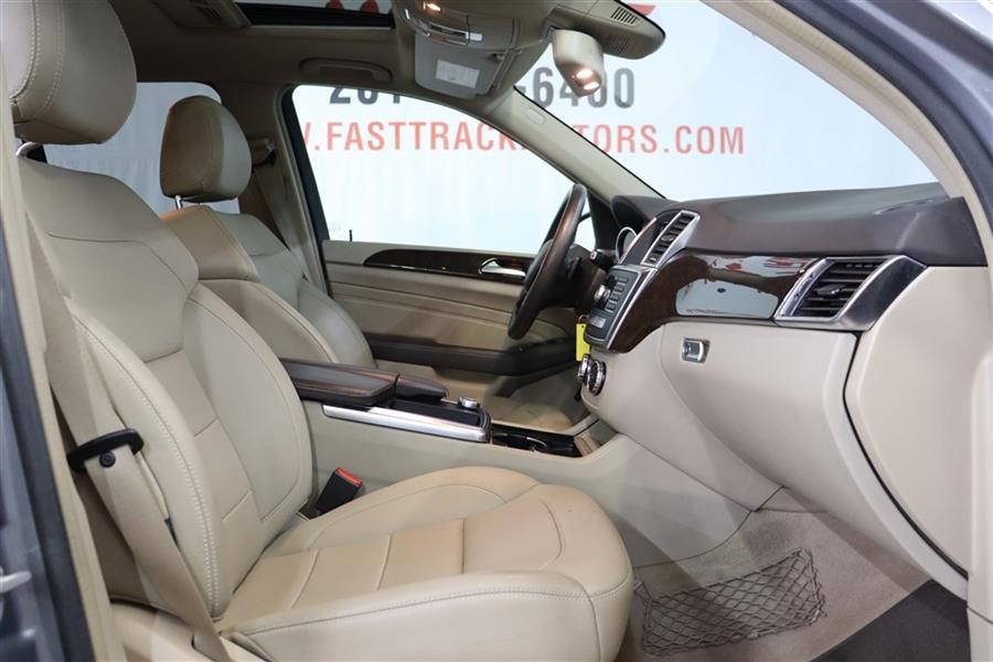 2013 Mercedes-benz Ml 350 4MATIC, available for sale in Paterson, New Jersey | Fast Track Motors. Paterson, New Jersey 2013 Mercedes-benz Ml 350 4MATIC, available for sale in Paterson, New Jersey | Fast Track Motors. Paterson, New Jersey