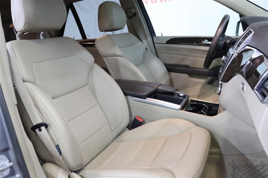 2013 Mercedes-benz Ml 350 4MATIC, available for sale in Paterson, New Jersey | Fast Track Motors. Paterson, New Jersey 2013 Mercedes-benz Ml 350 4MATIC, available for sale in Paterson, New Jersey | Fast Track Motors. Paterson, New Jersey