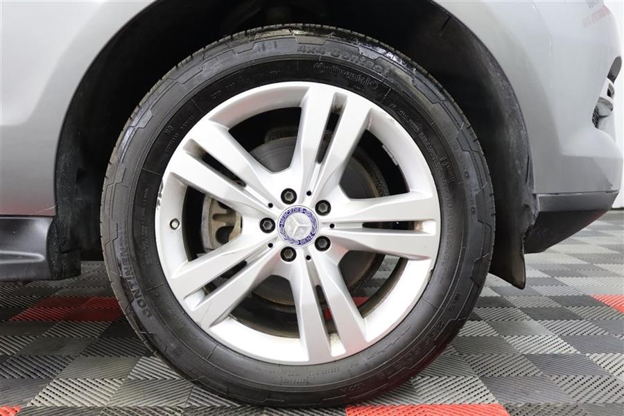 2013 Mercedes-benz Ml 350 4MATIC, available for sale in Paterson, New Jersey | Fast Track Motors. Paterson, New Jersey 2013 Mercedes-benz Ml 350 4MATIC, available for sale in Paterson, New Jersey | Fast Track Motors. Paterson, New Jersey
