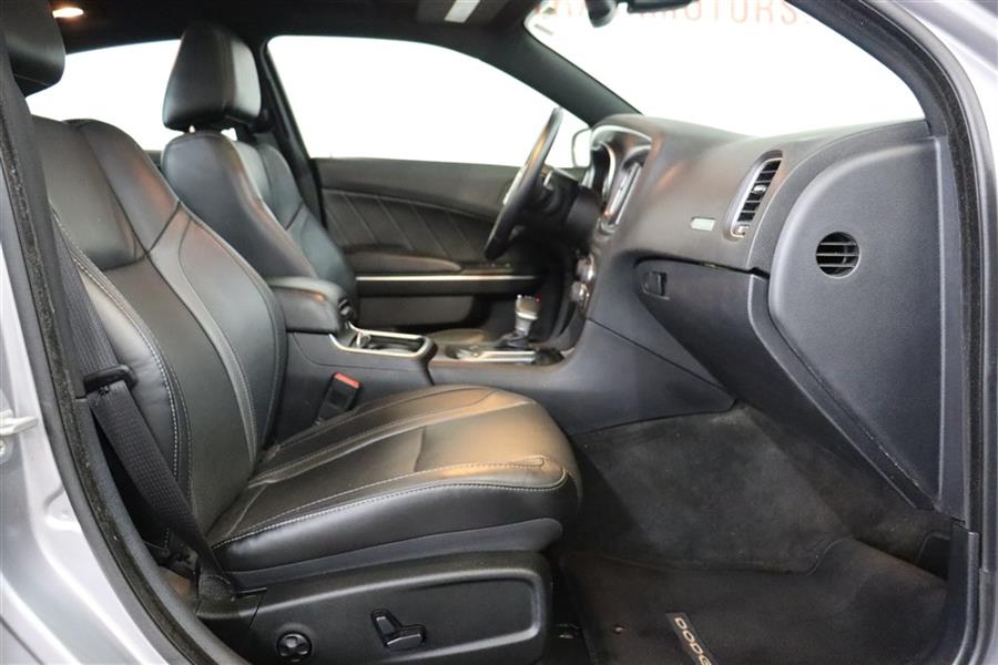 2016 Dodge Charger R/T, available for sale in Paterson, New Jersey | Fast Track Motors. Paterson, New Jersey 2016 Dodge Charger R/T, available for sale in Paterson, New Jersey | Fast Track Motors. Paterson, New Jersey