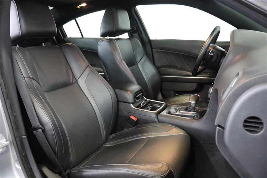 2016 Dodge Charger R/T, available for sale in Paterson, New Jersey | Fast Track Motors. Paterson, New Jersey 2016 Dodge Charger R/T, available for sale in Paterson, New Jersey | Fast Track Motors. Paterson, New Jersey