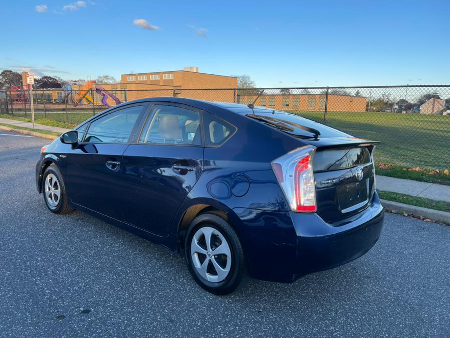 Used Toyota Prius 5dr HB Two (Natl) 2015 | Great Deal Motors. Copiague, New York