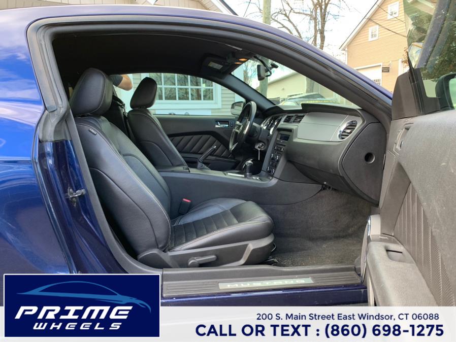 Used Ford Mustang 2dr Cpe V6 Premium 2011 | Prime Wheels. East Windsor, Connecticut Used Ford Mustang 2dr Cpe V6 Premium 2011 | Prime Wheels. East Windsor, Connecticut