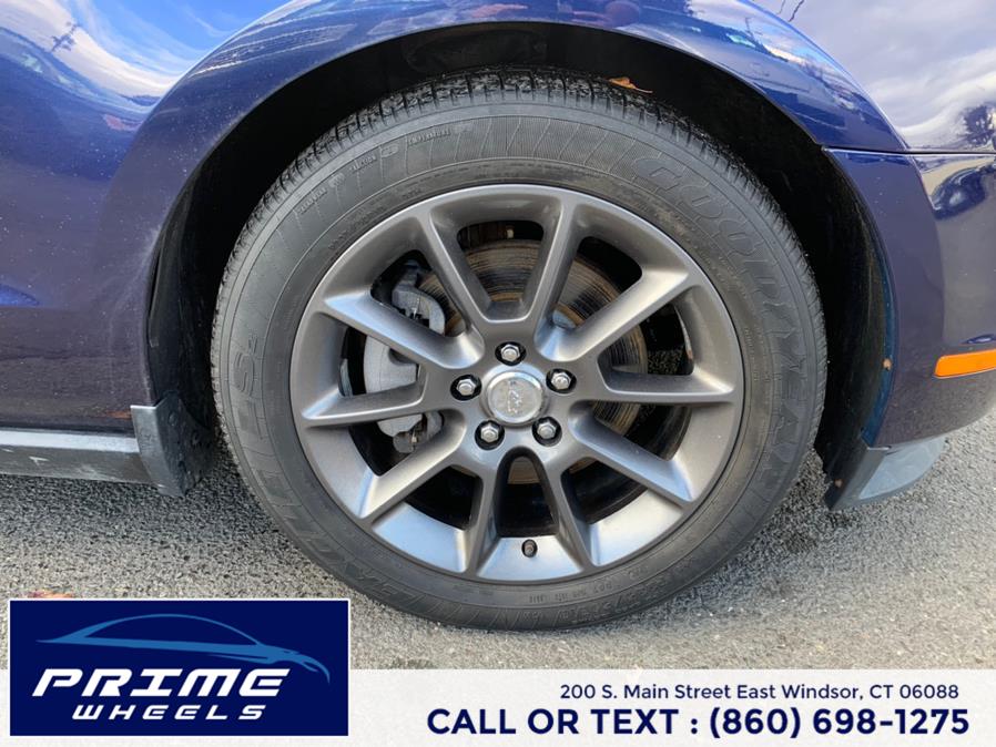 Used Ford Mustang 2dr Cpe V6 Premium 2011 | Prime Wheels. East Windsor, Connecticut Used Ford Mustang 2dr Cpe V6 Premium 2011 | Prime Wheels. East Windsor, Connecticut