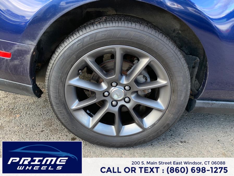 Used Ford Mustang 2dr Cpe V6 Premium 2011 | Prime Wheels. East Windsor, Connecticut Used Ford Mustang 2dr Cpe V6 Premium 2011 | Prime Wheels. East Windsor, Connecticut