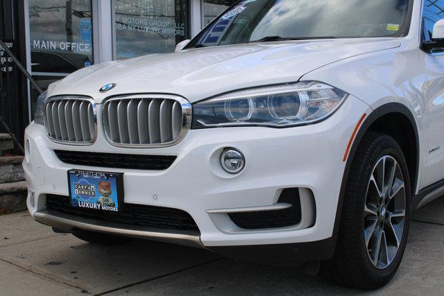 Used BMW X5 xDrive35i 2018 | NY Luxury Motors. Elmont, New York Used BMW X5 xDrive35i 2018 | NY Luxury Motors. Elmont, New York