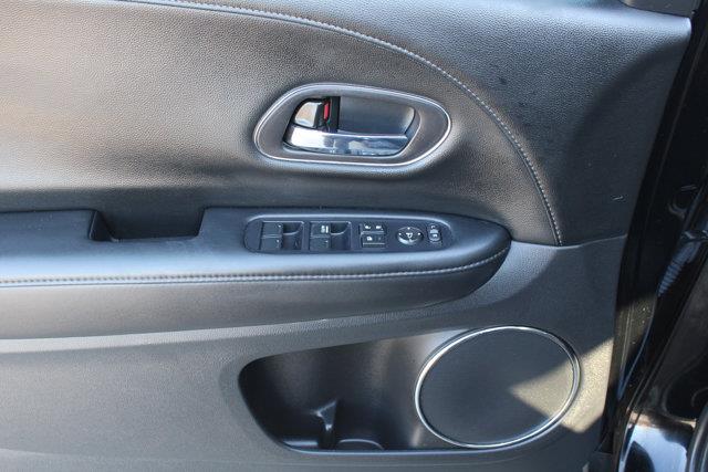 2019 Honda Hr-v EX-L, available for sale in Elmont, New York | NY Luxury Motors. Elmont, New York 2019 Honda Hr-v EX-L, available for sale in Elmont, New York | NY Luxury Motors. Elmont, New York