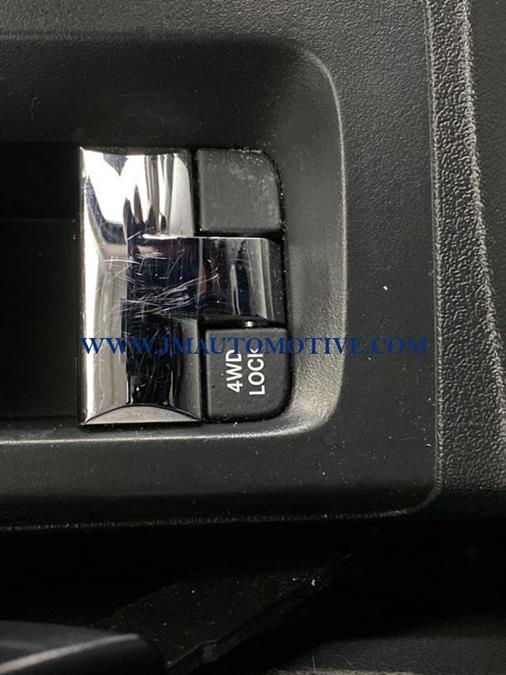 Used Jeep Patriot 4WD 4dr High Altitude Edition 2016 | J&M Automotive Sls&Svc LLC. Naugatuck, Connecticut Used Jeep Patriot 4WD 4dr High Altitude Edition 2016 | J&M Automotive Sls&Svc LLC. Naugatuck, Connecticut