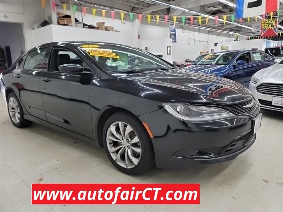 Used 2015 Chrysler 200 in West Haven, Connecticut | Auto Fair Inc.. West Haven, Connecticut