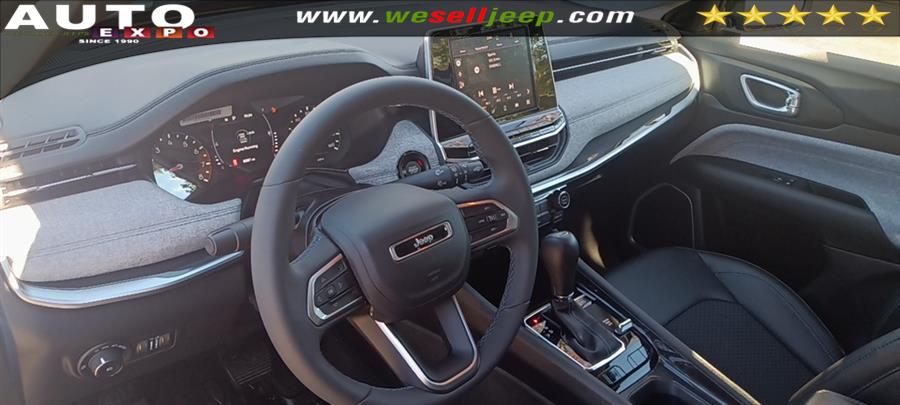 2022 Jeep Compass Latitude 4x4, available for sale in Huntington, New York | Auto Expo. Huntington, New York 2022 Jeep Compass Latitude 4x4, available for sale in Huntington, New York | Auto Expo. Huntington, New York