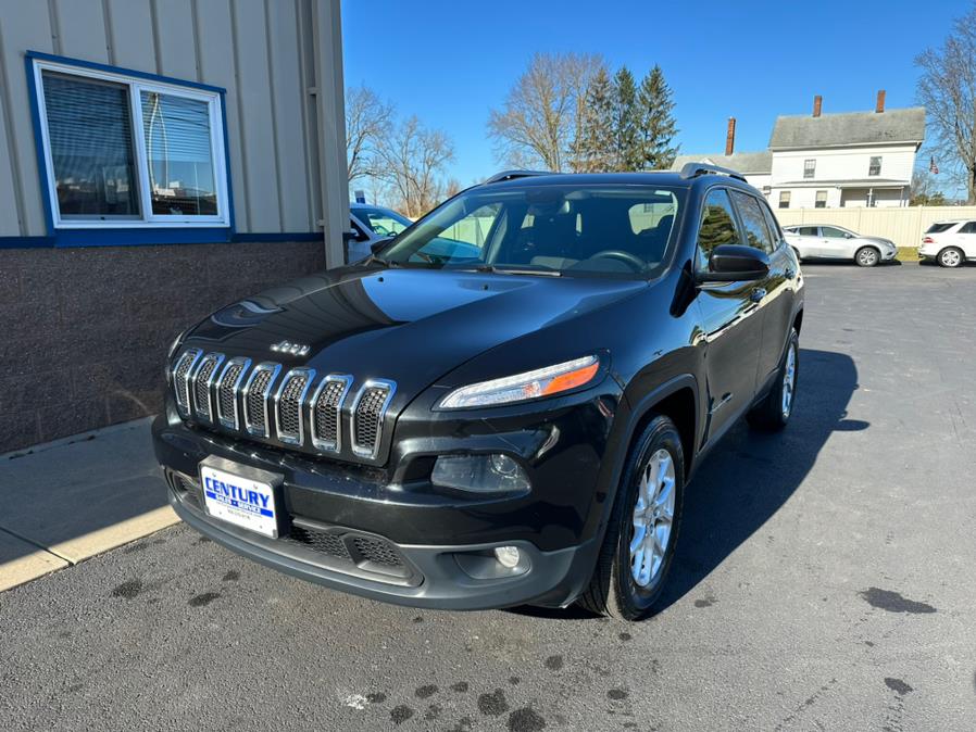 2015 Jeep Cherokee 4WD 4dr Latitude, available for sale in East Windsor, Connecticut | Century Auto And Truck. East Windsor, Connecticut