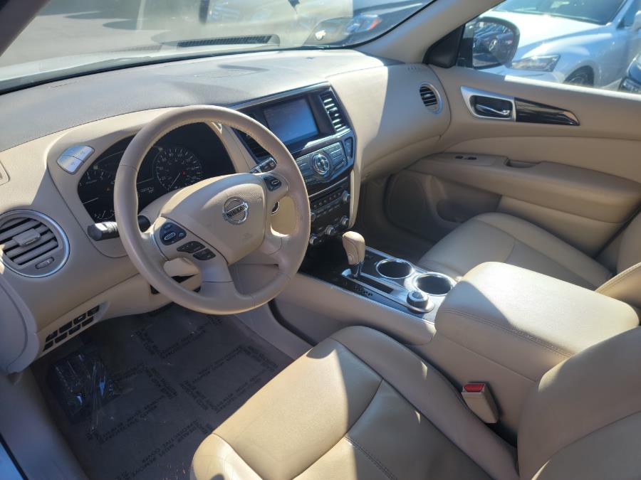2014 Nissan Pathfinder 4WD 4dr S, available for sale in Philadelphia, Pennsylvania | Eugen's Auto Sales & Repairs. Philadelphia, Pennsylvania 2014 Nissan Pathfinder 4WD 4dr S, available for sale in Philadelphia, Pennsylvania | Eugen's Auto Sales & Repairs. Philadelphia, Pennsylvania