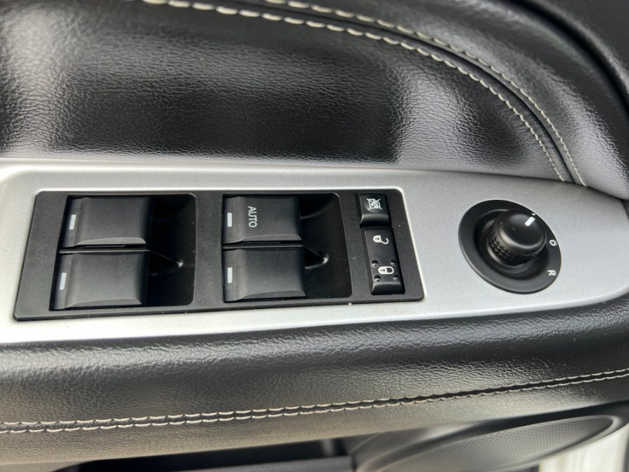 2016 Jeep Compass 4WD 4dr High Altitude Edition, available for sale in Bristol, Connecticut | Bristol Auto Center LLC. Bristol, Connecticut 2016 Jeep Compass 4WD 4dr High Altitude Edition, available for sale in Bristol, Connecticut | Bristol Auto Center LLC. Bristol, Connecticut