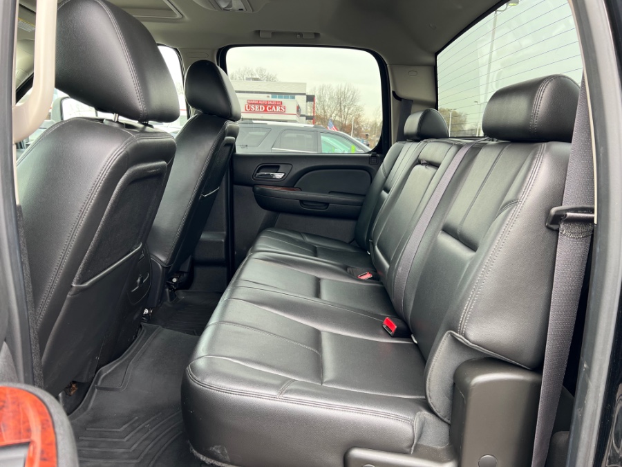 Used GMC Sierra 2500HD 4WD Crew Cab 153.7" SLT 2013 | Marsh Auto Sales LLC. Ortonville, Michigan Used GMC Sierra 2500HD 4WD Crew Cab 153.7" SLT 2013 | Marsh Auto Sales LLC. Ortonville, Michigan