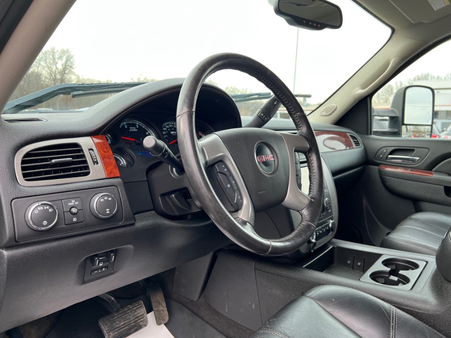 Used GMC Sierra 2500HD 4WD Crew Cab 153.7" SLT 2013 | Marsh Auto Sales LLC. Ortonville, Michigan Used GMC Sierra 2500HD 4WD Crew Cab 153.7" SLT 2013 | Marsh Auto Sales LLC. Ortonville, Michigan