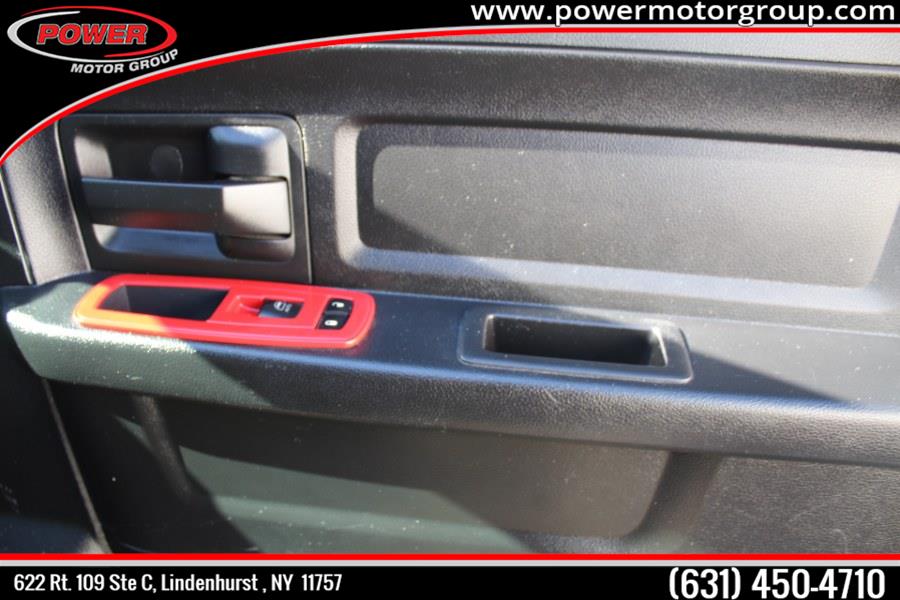 Used Ram 1500 4WD Crew Cab 140.5" Express 2014 | Power Motor Group. Lindenhurst, New York Used Ram 1500 4WD Crew Cab 140.5" Express 2014 | Power Motor Group. Lindenhurst, New York