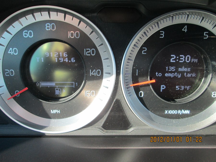 2013 Volvo XC60 FWD 4dr 3.2L PZEV, available for sale in Massapequa, New York | South Shore Auto Brokers & Sales. Massapequa, New York 2013 Volvo XC60 FWD 4dr 3.2L PZEV, available for sale in Massapequa, New York | South Shore Auto Brokers & Sales. Massapequa, New York