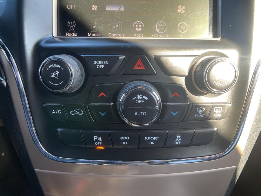 2016 Jeep Grand Cherokee Limited, available for sale in Waterbury, Connecticut | Prestige Auto Superstore. Waterbury, Connecticut 2016 Jeep Grand Cherokee Limited, available for sale in Waterbury, Connecticut | Prestige Auto Superstore. Waterbury, Connecticut