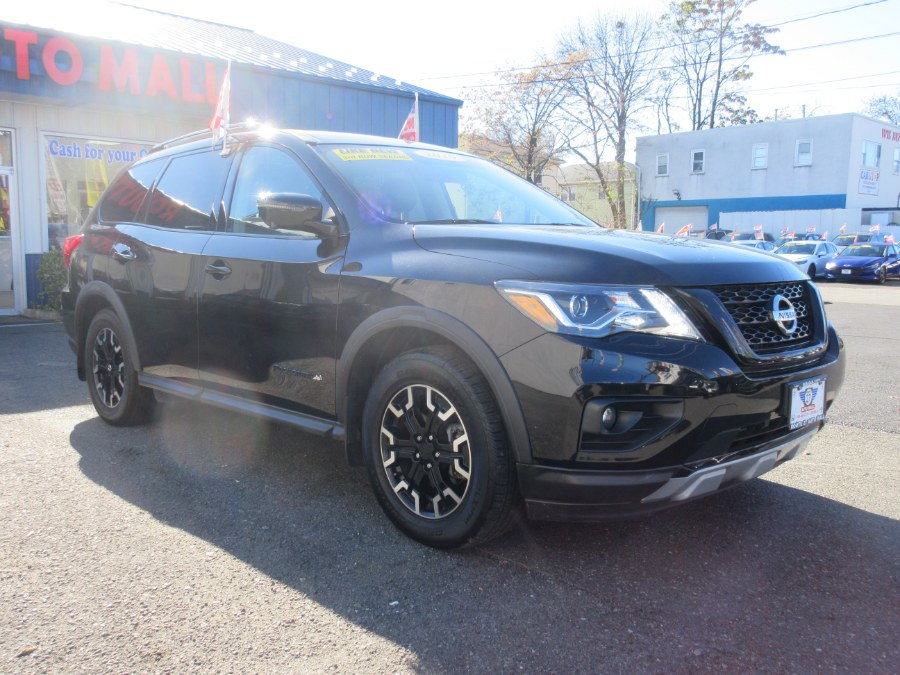 2020 Nissan Pathfinder 4x4 SL, available for sale in Linden, New Jersey | Route 27 Auto Mall. Linden, New Jersey 2020 Nissan Pathfinder 4x4 SL, available for sale in Linden, New Jersey | Route 27 Auto Mall. Linden, New Jersey