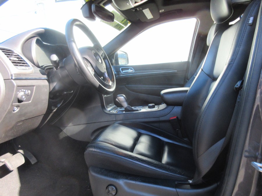 2021 Jeep Grand Cherokee Limited 4x4, available for sale in Linden, New Jersey | Route 27 Auto Mall. Linden, New Jersey 2021 Jeep Grand Cherokee Limited 4x4, available for sale in Linden, New Jersey | Route 27 Auto Mall. Linden, New Jersey