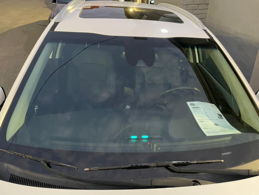 Used Kia Niro EV EX Premium 2019 | Green Light Auto Wholesale. Daly City, California Used Kia Niro EV EX Premium 2019 | Green Light Auto Wholesale. Daly City, California