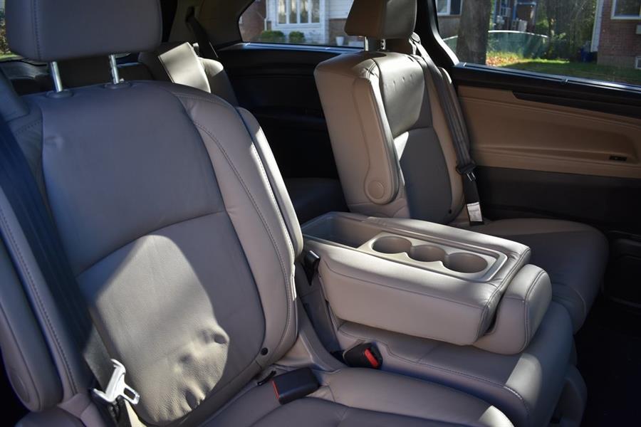 Used Honda Odyssey EX-L 2020 | Certified Performance Motors. Valley Stream, New York