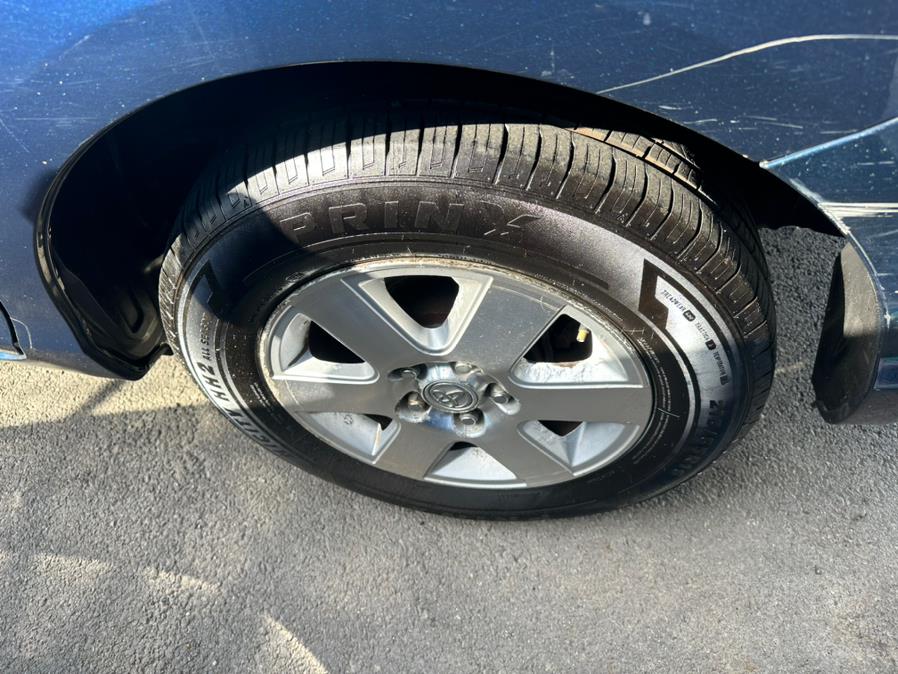 Toyota Sienna 2005 in Paterson, Totowa, Hawthorne, Glen Rock NJ