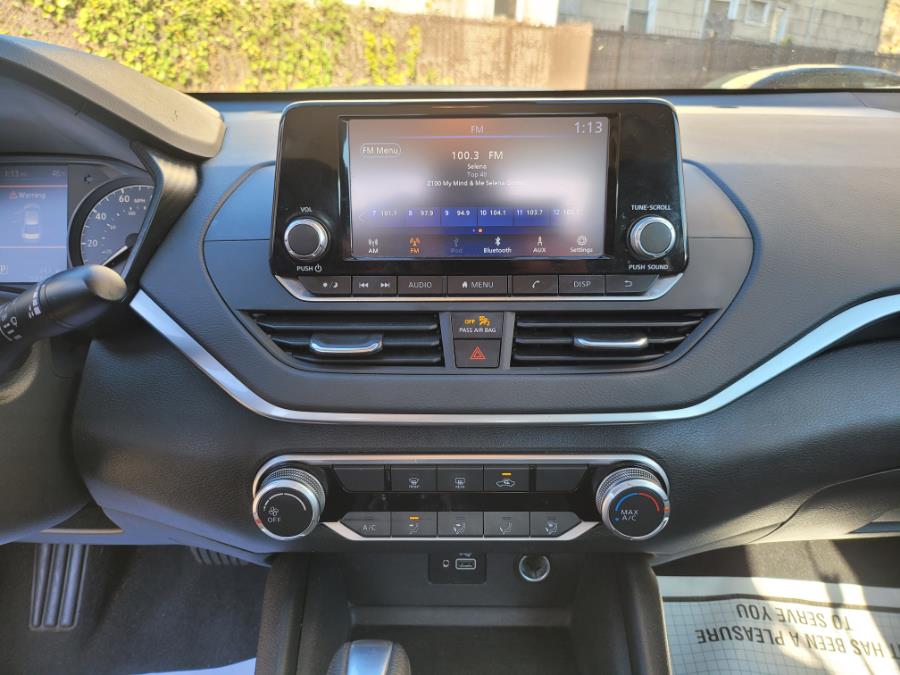 2021 Nissan Altima 2.5 S Sedan, available for sale in Irvington, New Jersey | Elis Motors Corp. Irvington, New Jersey 2021 Nissan Altima 2.5 S Sedan, available for sale in Irvington, New Jersey | Elis Motors Corp. Irvington, New Jersey