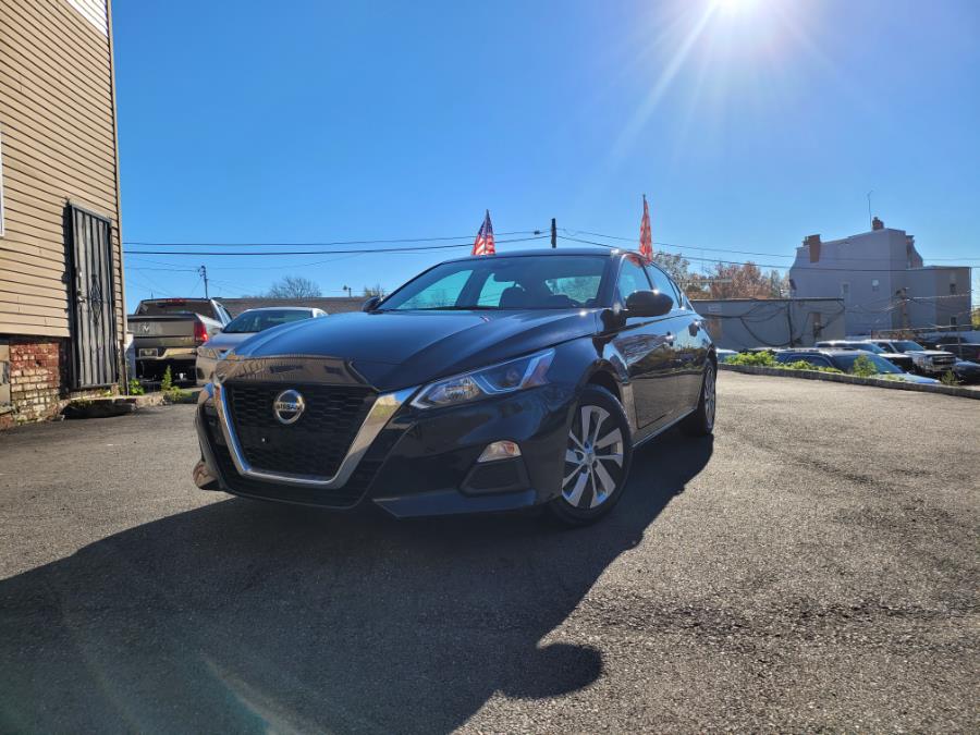 2021 Nissan Altima 2.5 S Sedan, available for sale in Irvington, New Jersey | Elis Motors Corp. Irvington, New Jersey 2021 Nissan Altima 2.5 S Sedan, available for sale in Irvington, New Jersey | Elis Motors Corp. Irvington, New Jersey