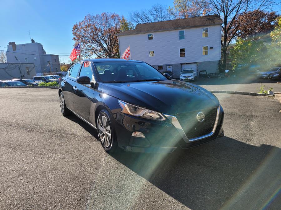 2021 Nissan Altima 2.5 S Sedan, available for sale in Irvington, New Jersey | Elis Motors Corp. Irvington, New Jersey 2021 Nissan Altima 2.5 S Sedan, available for sale in Irvington, New Jersey | Elis Motors Corp. Irvington, New Jersey