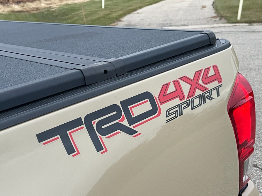Used Toyota Tacoma 4WD Double Cab V6 MT TRD Sport (Natl) 2016 | Geneva Motor Cars. Darien, Wisconsin Used Toyota Tacoma 4WD Double Cab V6 MT TRD Sport (Natl) 2016 | Geneva Motor Cars. Darien, Wisconsin