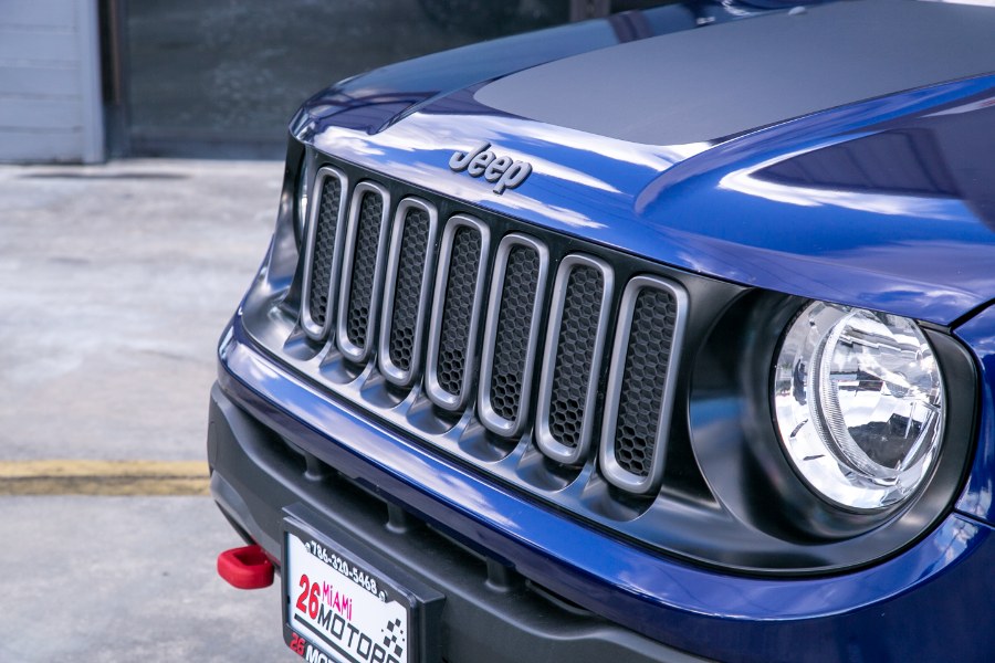 2018 Jeep Renegade Trailhawk 4x4, available for sale in Miami, Florida | 26 Motors Miami. Miami, Florida 2018 Jeep Renegade Trailhawk 4x4, available for sale in Miami, Florida | 26 Motors Miami. Miami, Florida